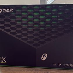 BRAND NEW XBOX SERIES X 1TB SSD 