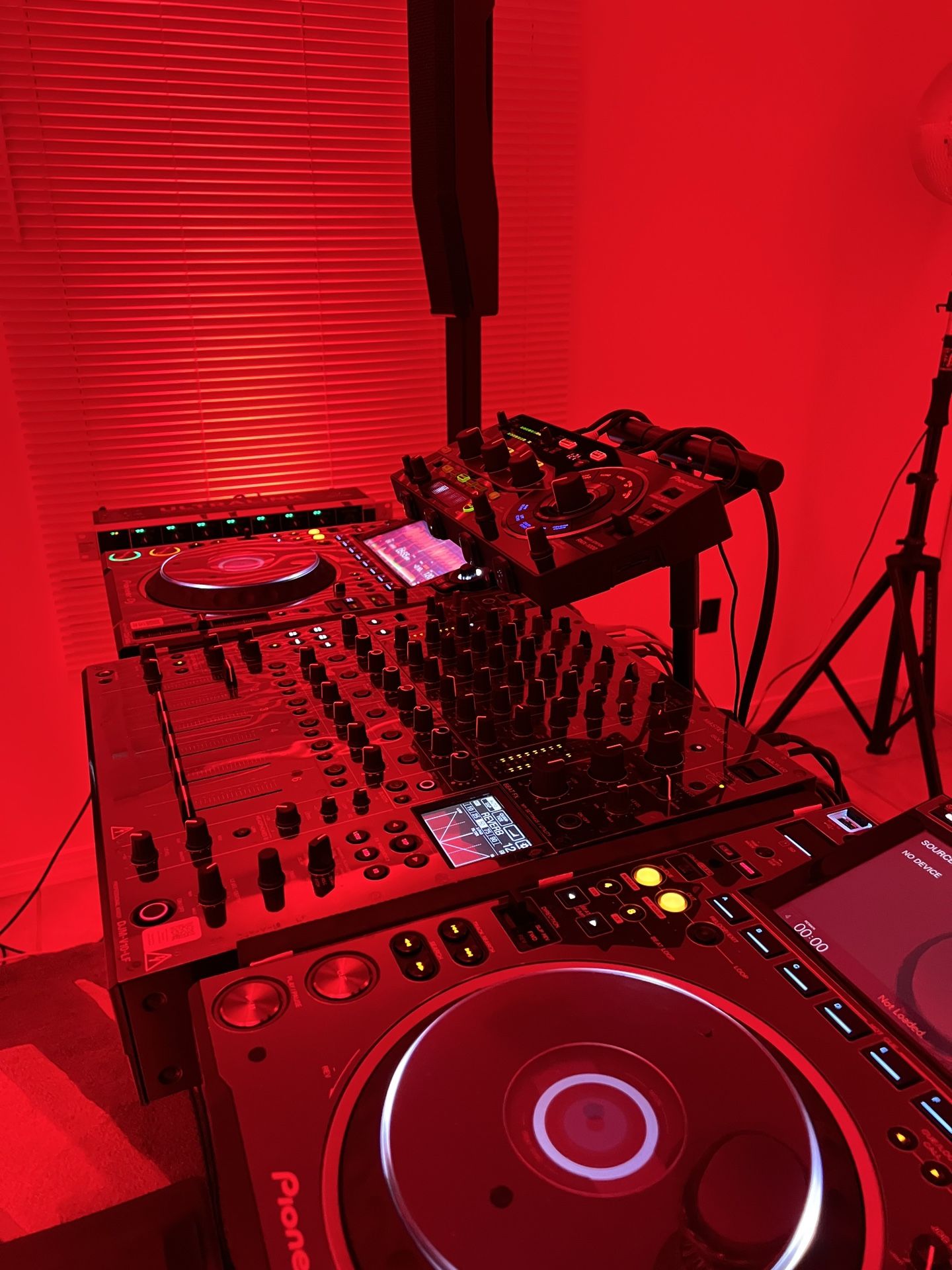 Dj Studio For Practice