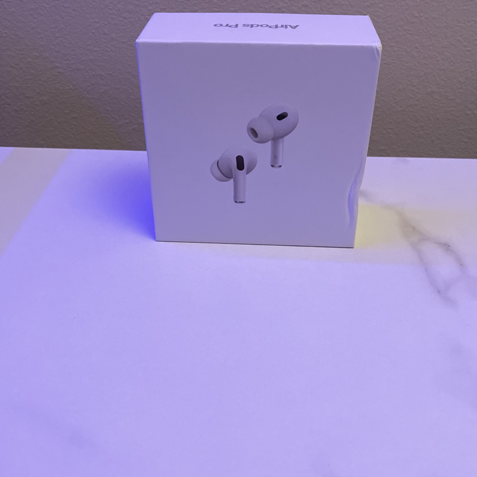 Airpods pro generation 2 (box is slightly damaged can negotiate)
