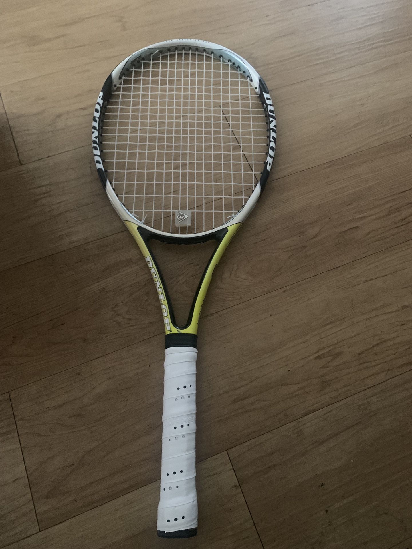 Dunlop Aerogel Tennis Racquet