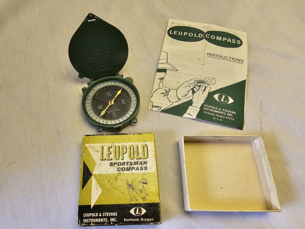 Leupold & Stevens Sportsman Compass - Box and Owners manual