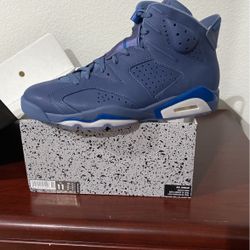 Jordan Retro 6 Bleu Size 11 New