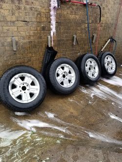 18s for Chevy Silverado good conditions