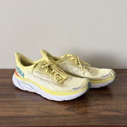 Hoka Clifton 8