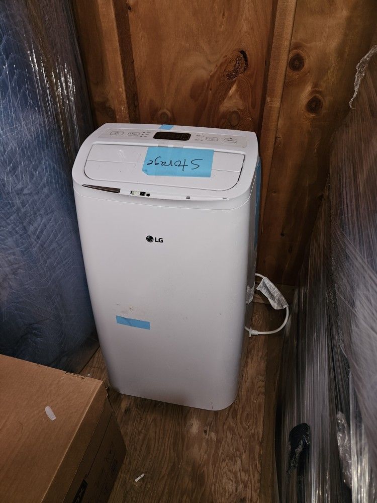 LG Air Conditioning Portable Unit - Like New