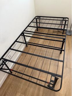 Amazon Basics Twin Foldable Metal Platform Bed Frame