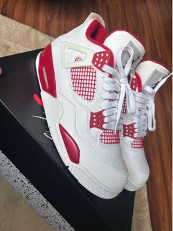 Jordan 4 size 8