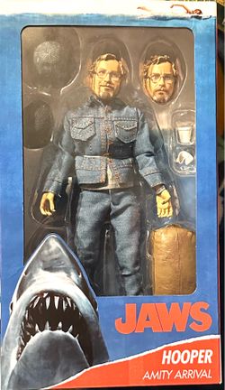 Neca Jaws Hooper Amity Arrival