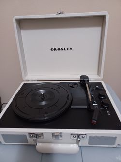 Phonograph turntable
