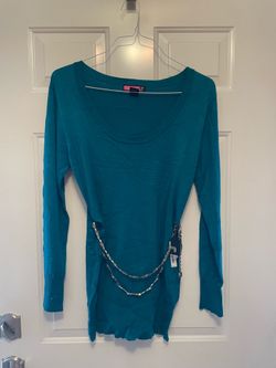 Junior’s Sweater
