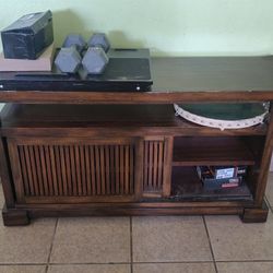 Pier 1 Tv Stand With Sliding Door 
