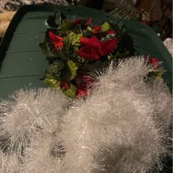 2 Sets Of Garland 