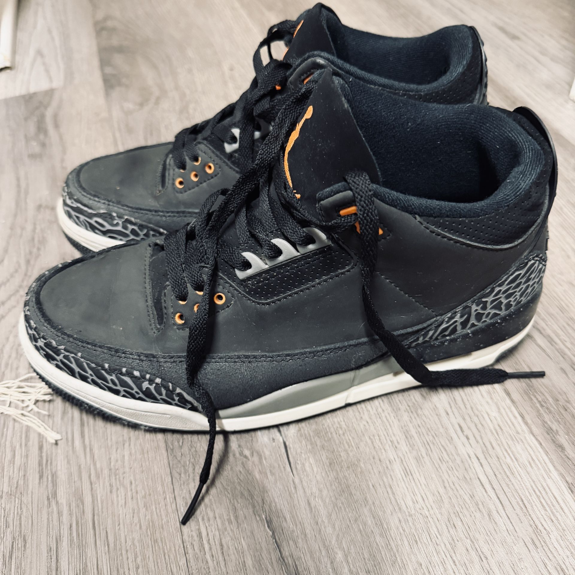 Nike Air Jordan – Size 8.5 (Used)