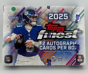 2025 Topps Finest Football - Hobby Box