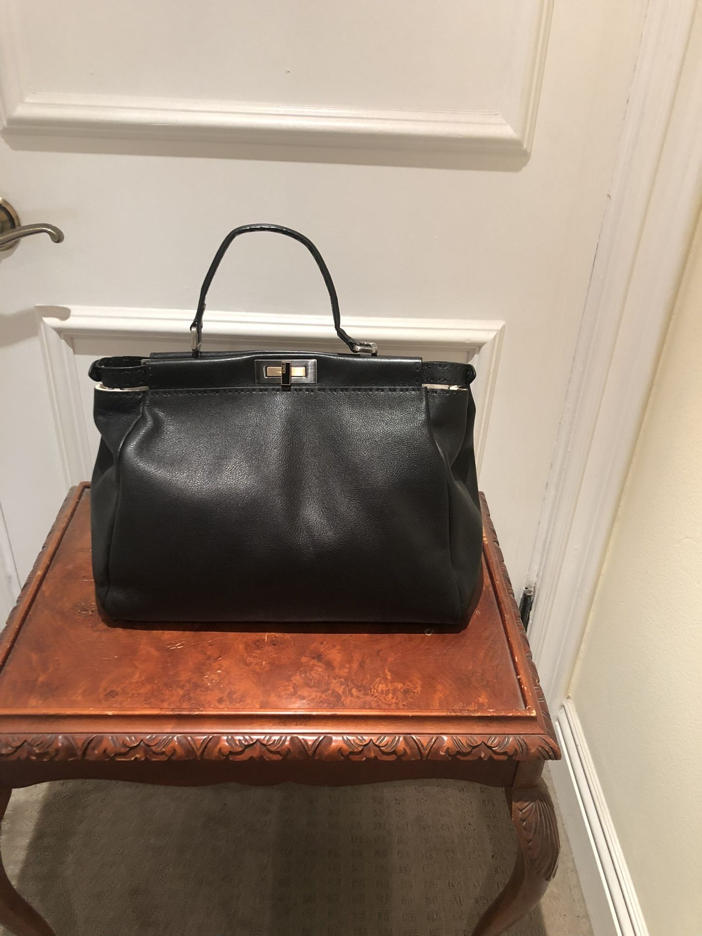 “Fendi” Selleria Peekaboo