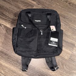Baggallini womens Modern Everywhere Laptop Backpack