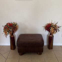 Floral Vase and foot Rest