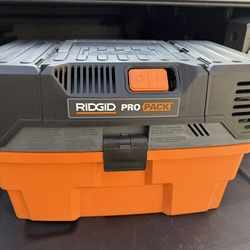 Rigid Wet/Dry 4.5 Gal Shop Vac