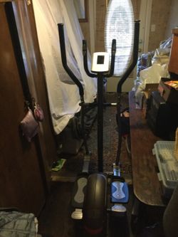 Ellipticalexercise machine