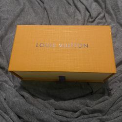 ***BRAND NEW*** LOUIS VUITTON MILLIONAIRE EVIDENCE SUNGLASSES***