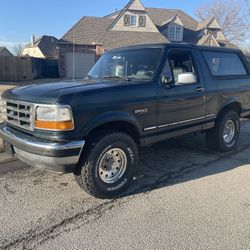 1995 Ford Bronco 4X4 XLT