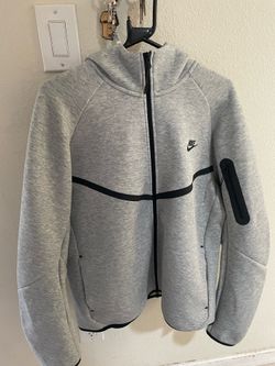 Nike Tech Sweater size L