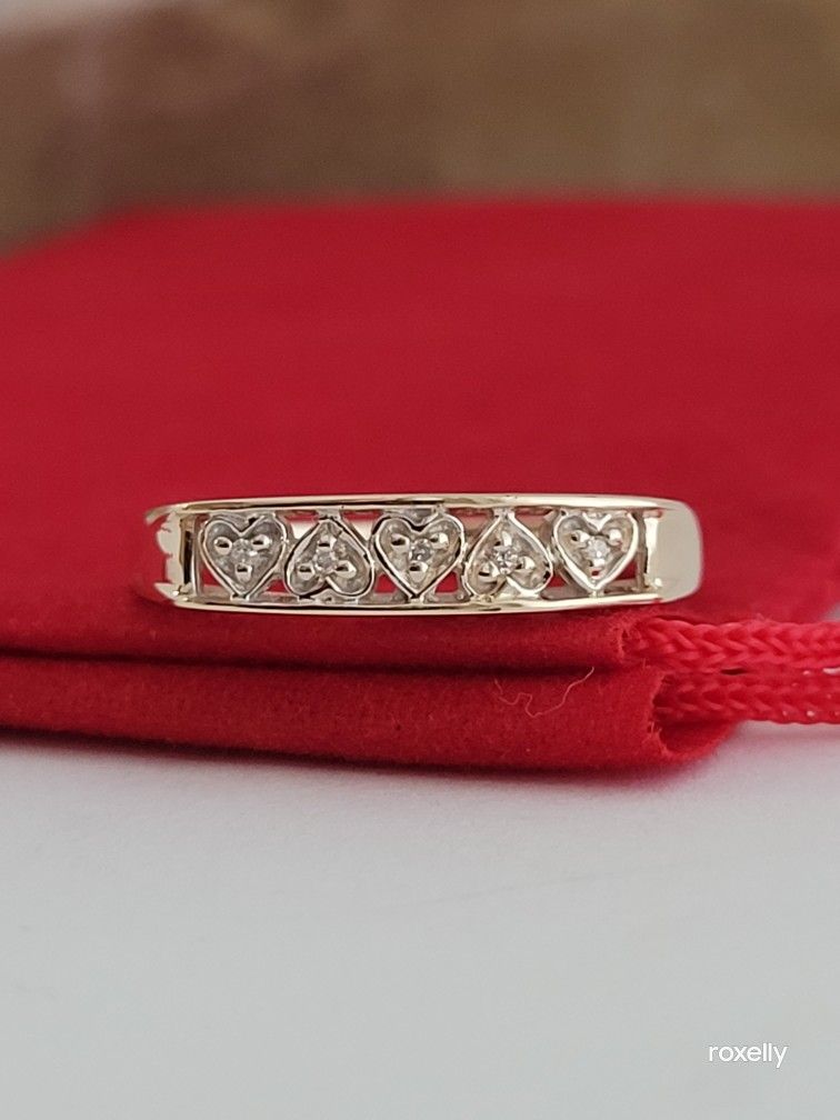 ❤️10k Size 7 Precious Solid Yellow Gold Genuine Diamonds “MOM” Ring!/ Anillo de Oro “MOM” con Diamantes Genuinos! 👌🎁Post Tags: 10k 14k