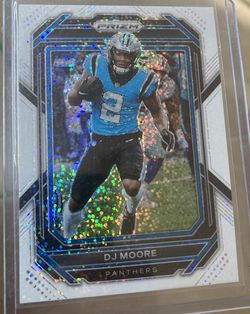 2022 Panini Prizm DJ Moore White Sparkle Prizm SSP #41 Carolina Panthers Bears , great condition . Ready to grade 