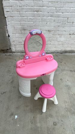 Step2 fantasy vanity