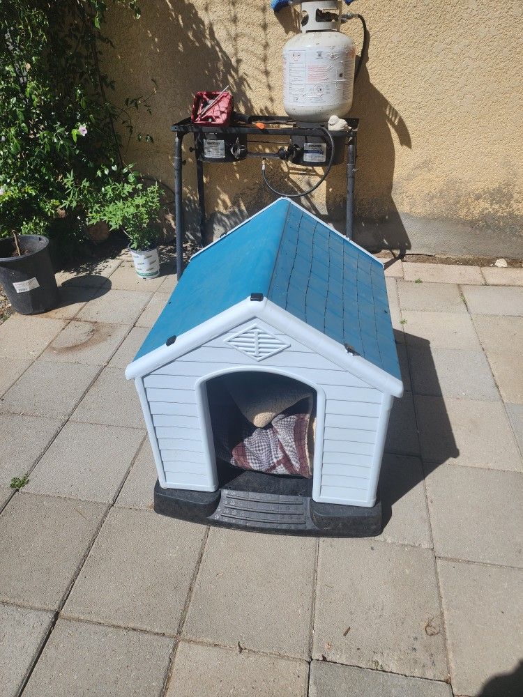 casa para perro mediana