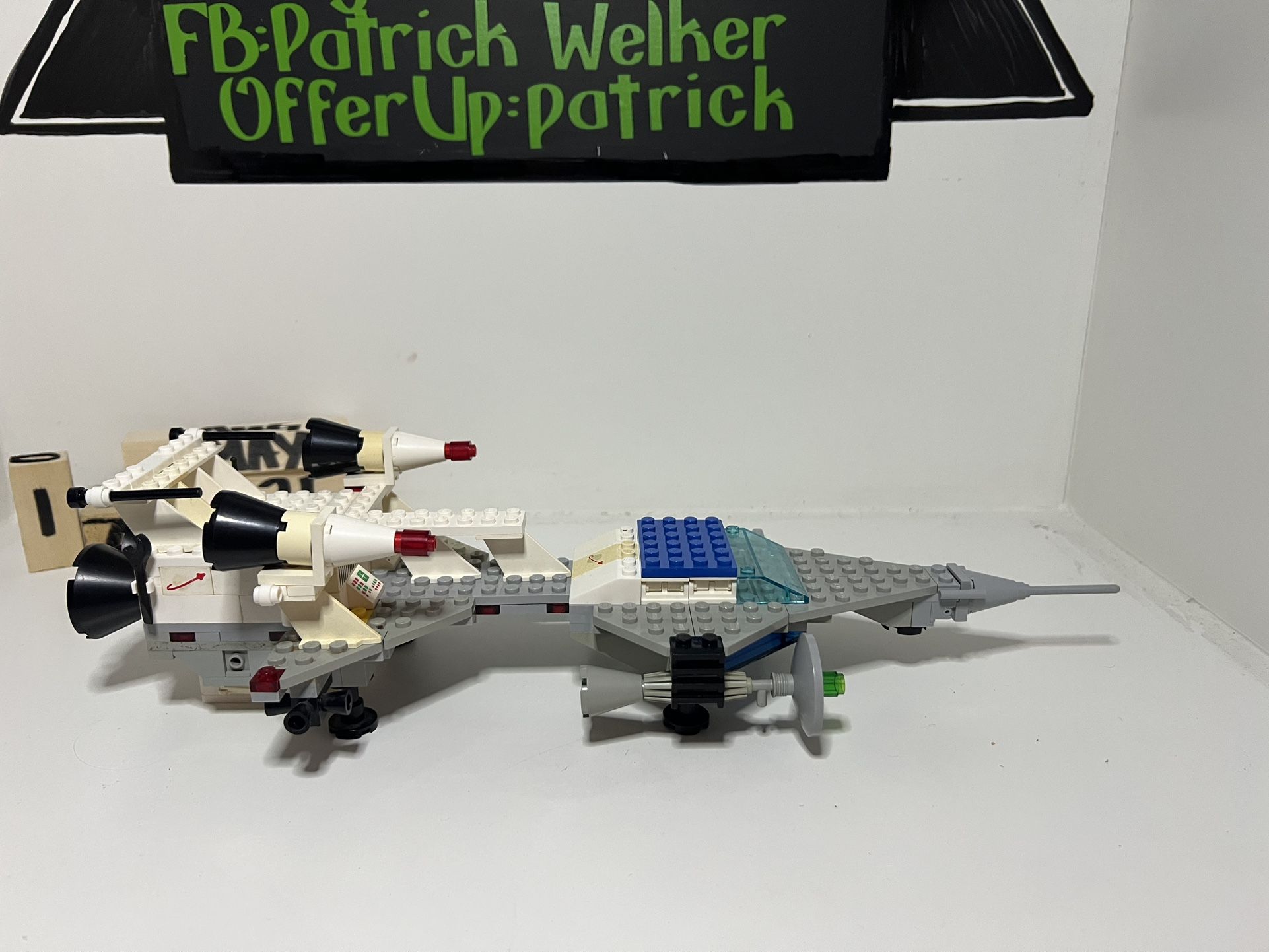 6929 LEGO Star Fleet Voyager
