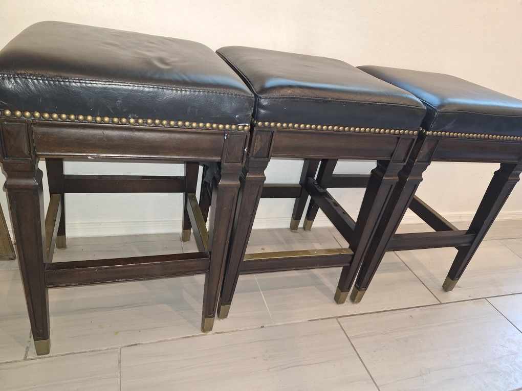 FRONTGATE Set Of 3 Counter Height Stools