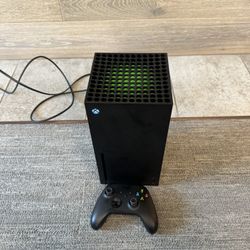 Xbox Series X (basically new)