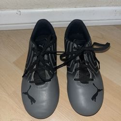Kids Puma Soccer Cleats 