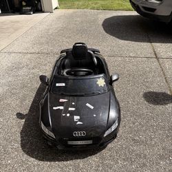Audi - Battery powered  ride on car