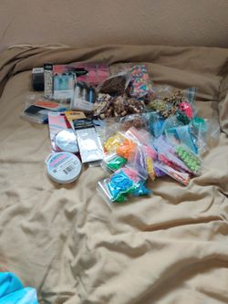 Beading Lot Mixed Plastic, Wood, Glass, Tools