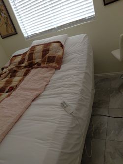 Electric Hospitality Bad At Home