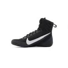 Nike Machomai 3 brand new