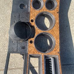 1988-91 Suburban Dash Bezel K5 Blazer/Jimmy