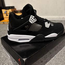 Jordan 4s Retros 