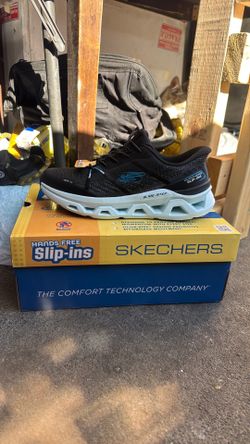 shoes size 9.5