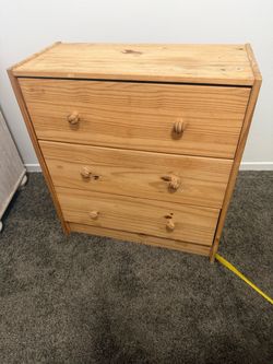 Ikea 3 drawers small dresser