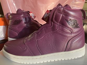 WMNS AIR JORDAN 1 HI ZIP PREM SZ 8.5