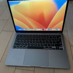 2020/21 Macbook Air 13 M1 16GB 256GB Space Grey 
