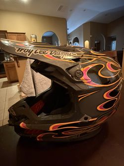 TLD SE5 Helmet Size Xl