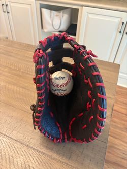 Baseball gloves 🧤 🪡