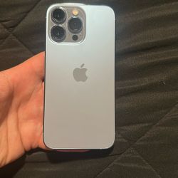 iPhone 13 Pro 128GB Unlocked/desbloqueada