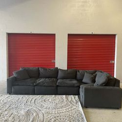 Modular Sectional Couch CAN DELIVER🚚