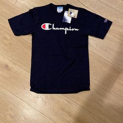 Champion t-shirt