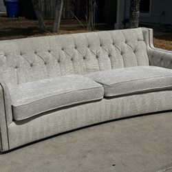 Luxury Curved Sofa - Can Deliver🛻